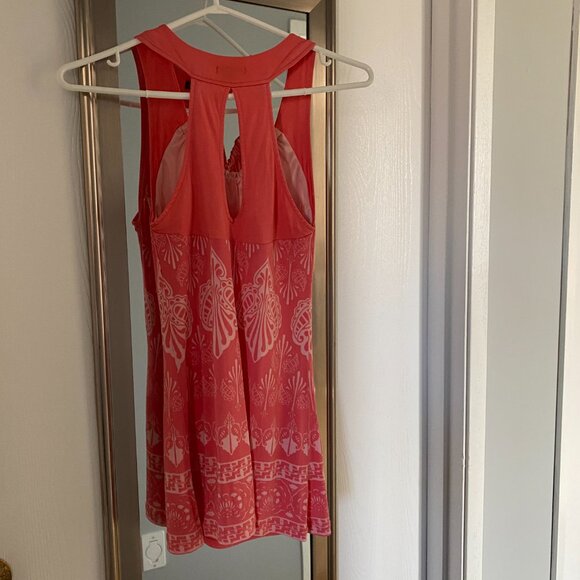 2/$10. G by Guess Top - Picture 2 of 8